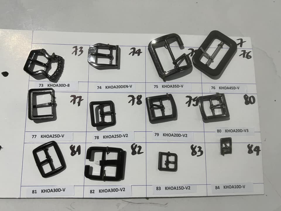 473734584_569939302539074_2734520365222282461_n Khóa trang trí kim loại cho giày túi xách nhiều mẫu thuộc da huy hoàng 006