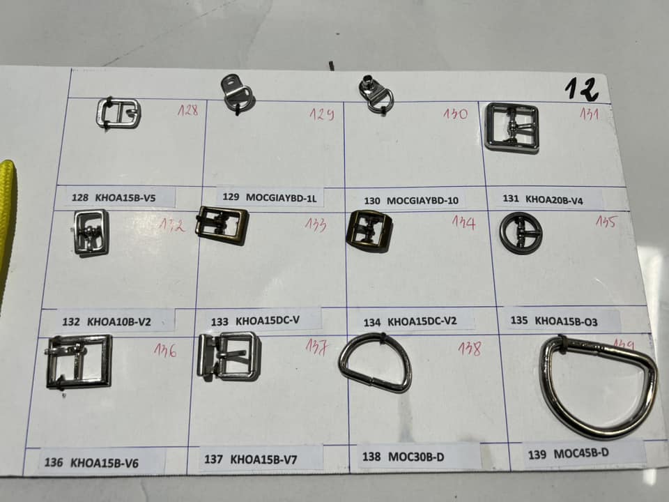 474097798_569939275872410_177785871183524879_n Khóa trang trí kim loại cho giày túi xách nhiều mẫu thuộc da huy hoàng 030