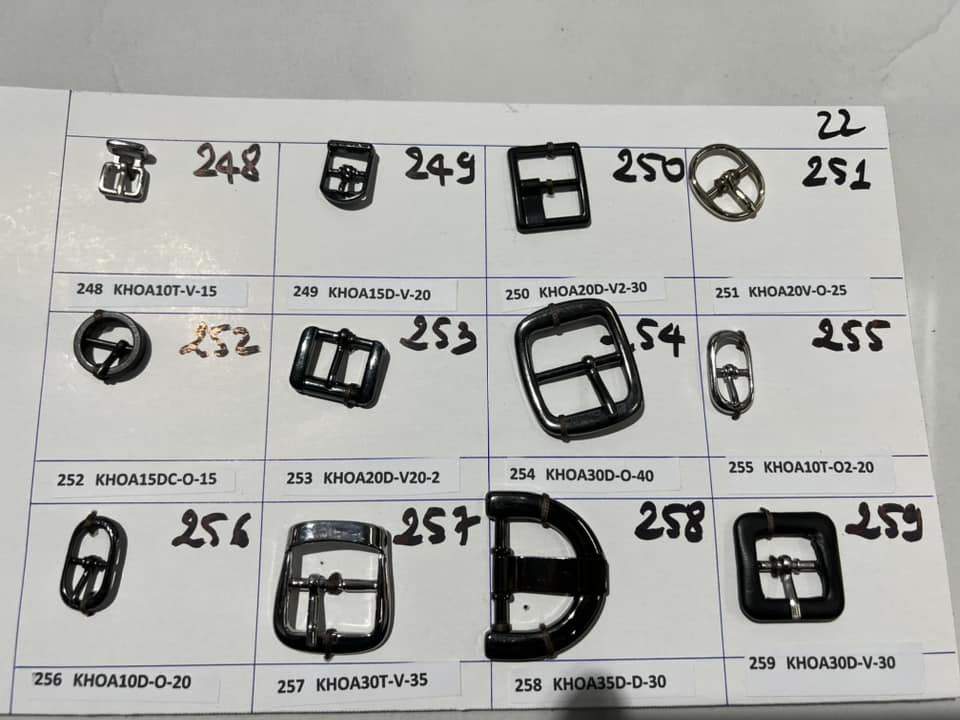 474123458_569939362539068_8695750779137386459_n Khóa trang trí kim loại cho giày túi xách nhiều mẫu thuộc da huy hoàng 033