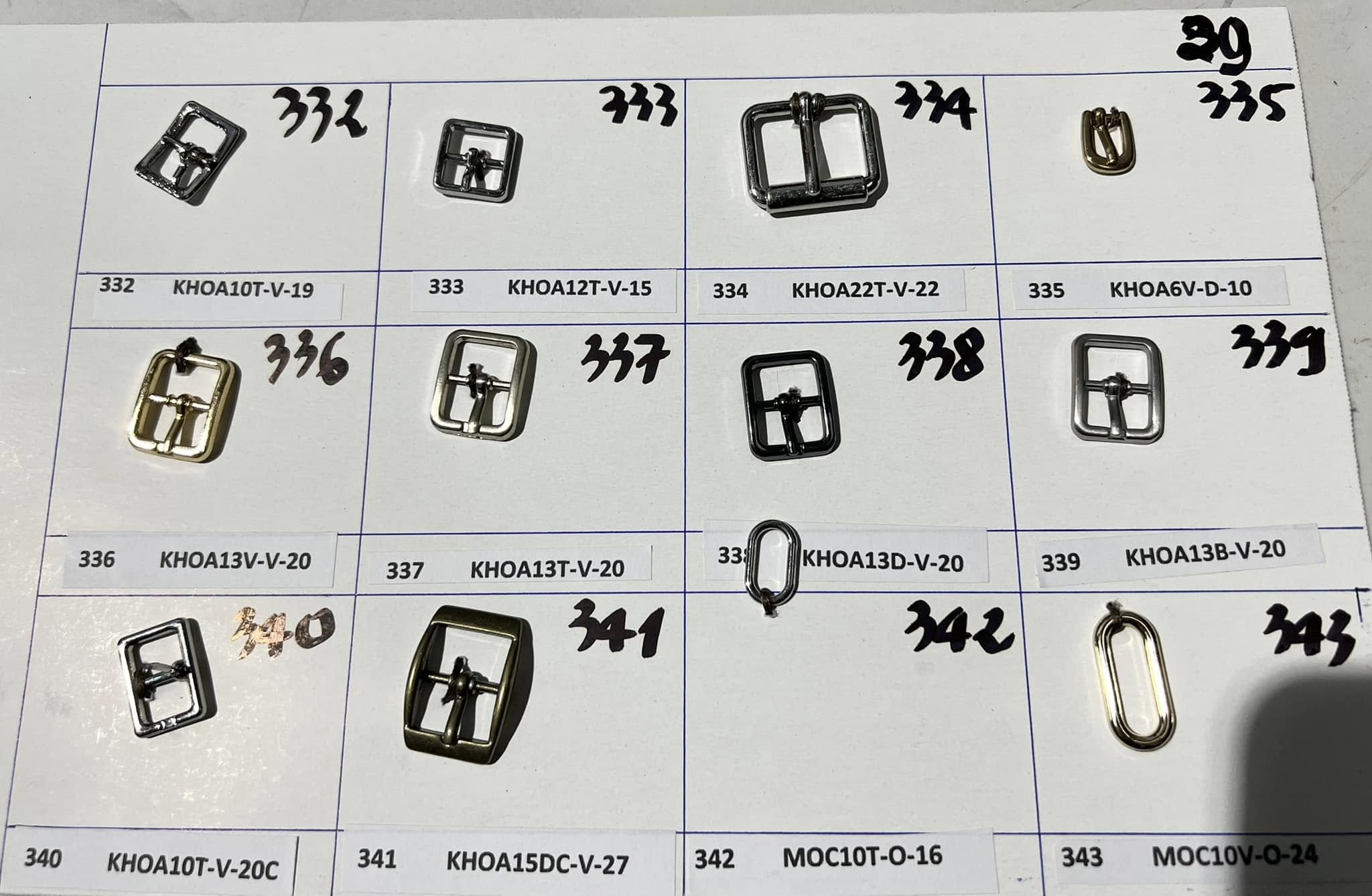 474474609_570426515823686_7949711451101737056_n Khóa trang trí kim loại cho giày túi xách nhiều mẫu thuộc da huy hoàng 037