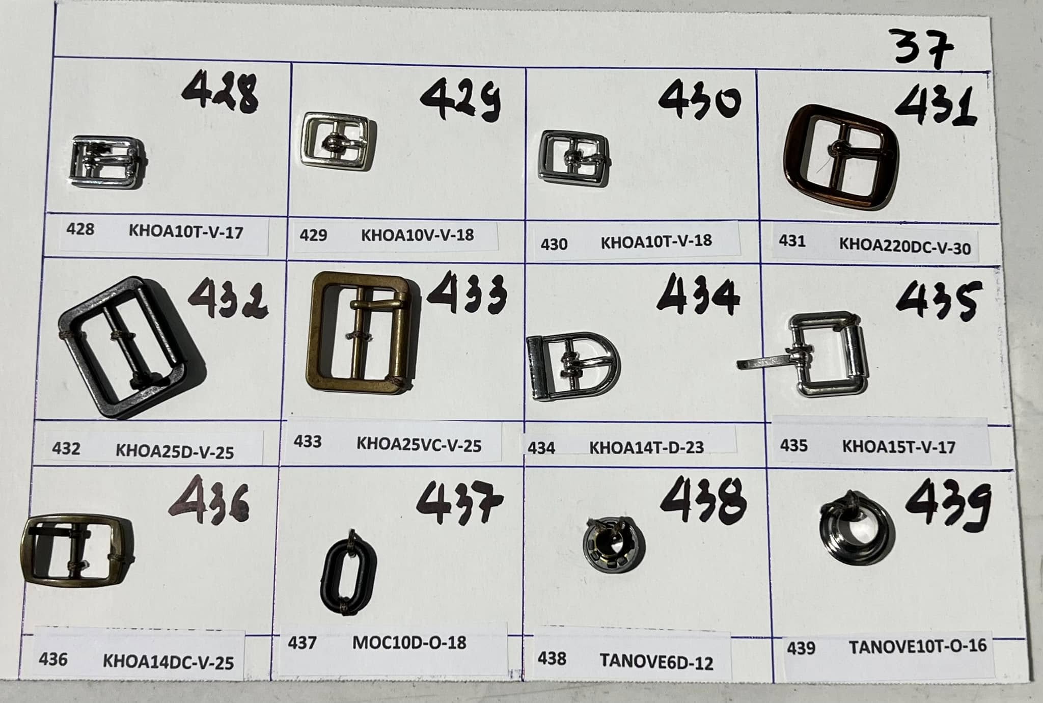 474478010_570426712490333_4642028264489730215_n Khóa trang trí kim loại cho giày túi xách nhiều mẫu thuộc da huy hoàng 039